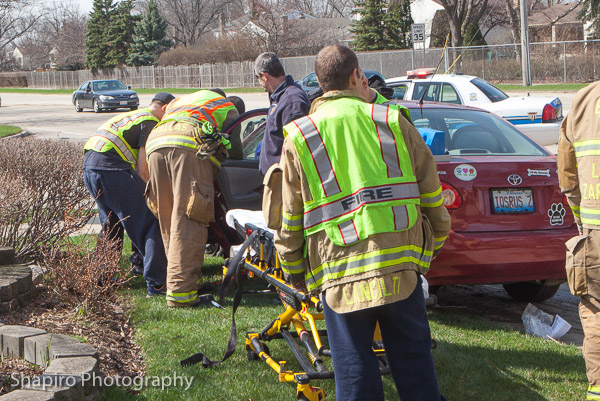 one-car crash in Buffalo Grove 4-17-14 on Buffalo Grove Road Larry Shapiro photography shapirophotography.net